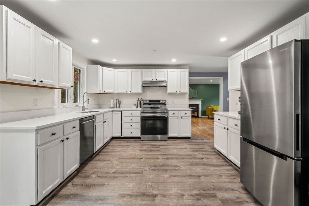 93 Kendrick Rd