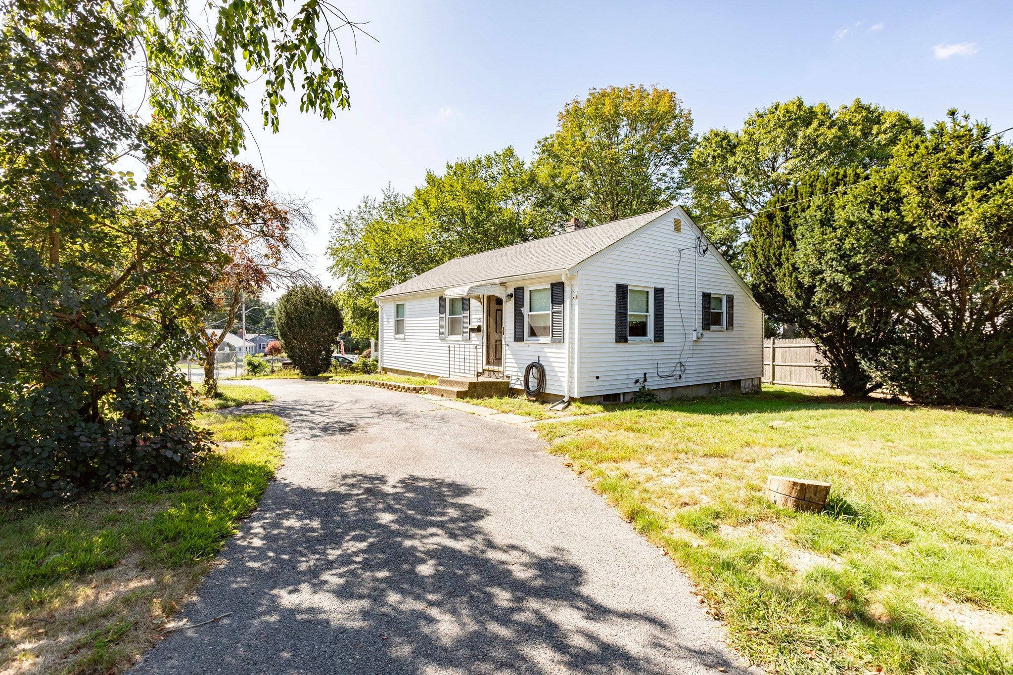 122 Algonquin St, Brockton, MA, 122 Algonquin St, Brockton, MA Photo #4