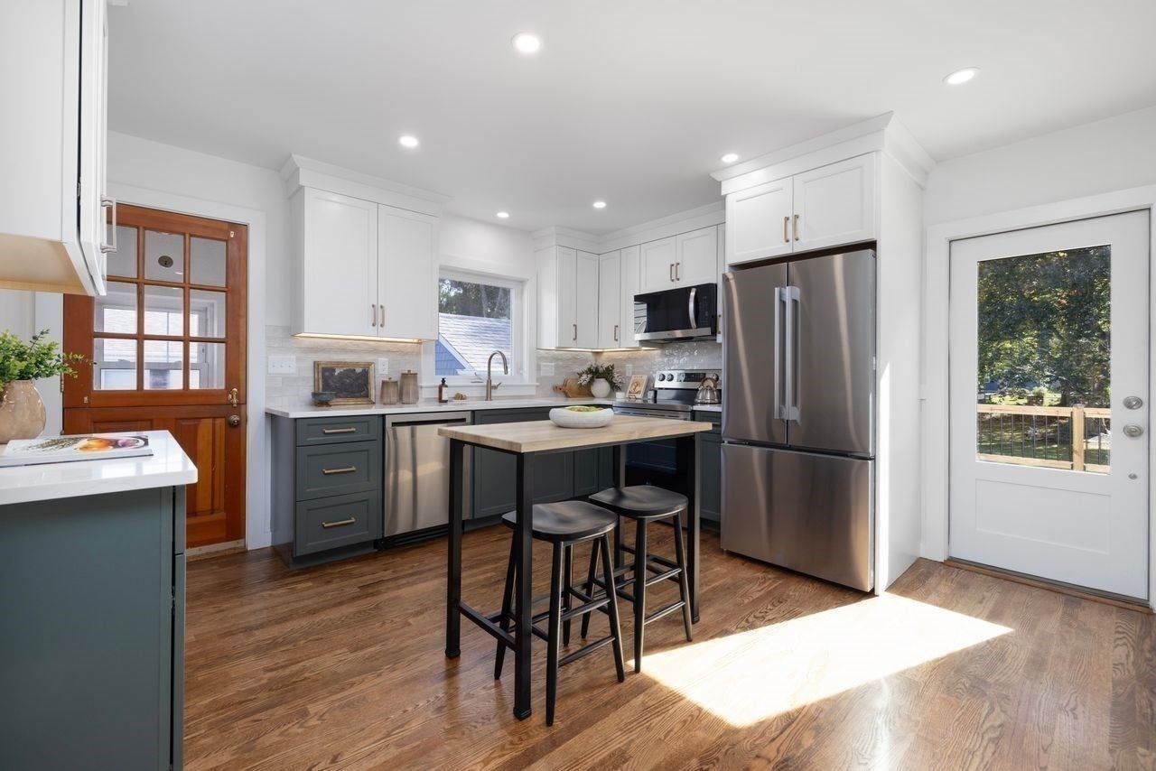 111 Durfee RD, Tiverton, RI, 111 Durfee RD, Tiverton, RI Photo #9