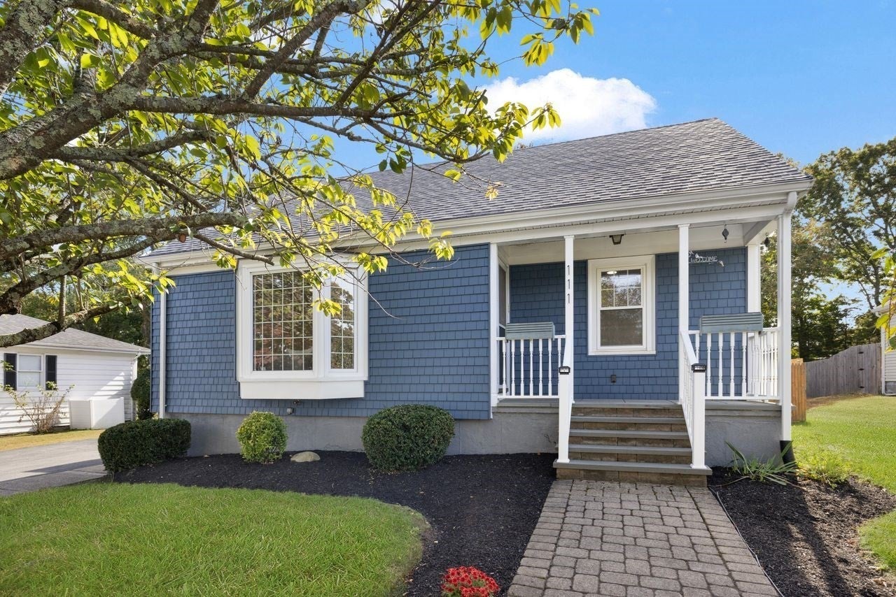 111 Durfee RD, Tiverton, RI, 111 Durfee RD, Tiverton, RI Photo #3