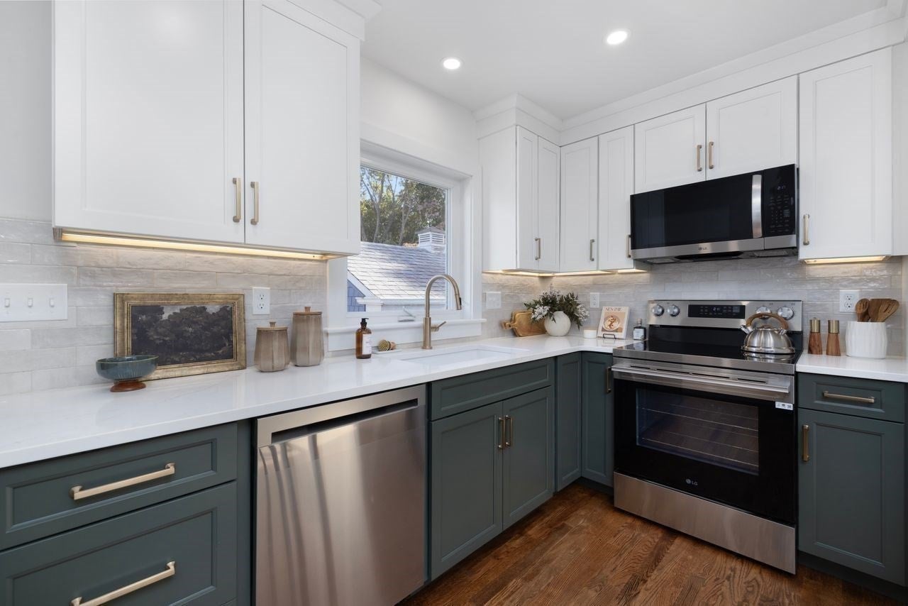 111 Durfee RD, Tiverton, RI, 111 Durfee RD, Tiverton, RI Photo #13