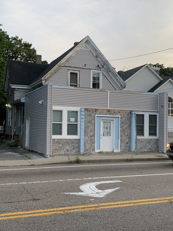 448 Pleasant St