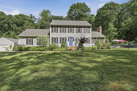 Photo of 115 Hunter Road, Uxbridge, MA 01569 (MLS # 73538503)