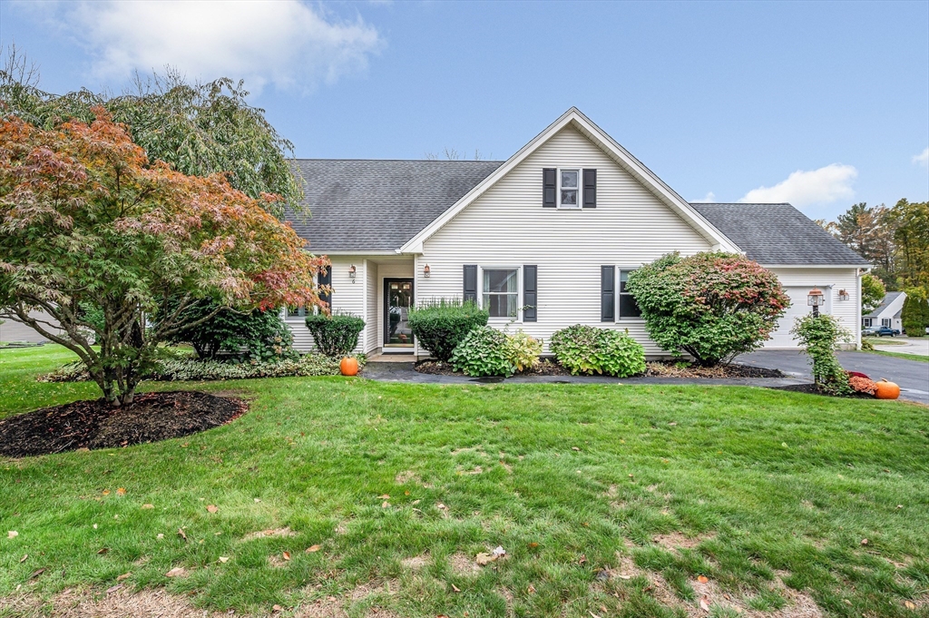 6 Lilacwood Circle