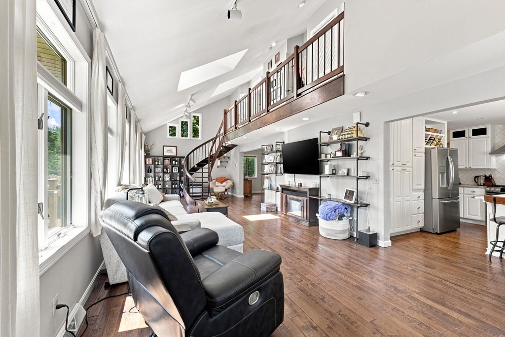 11 Pineridge Rd, Montgomery, MA, 11 Pineridge Rd, Montgomery, MA Photo #8