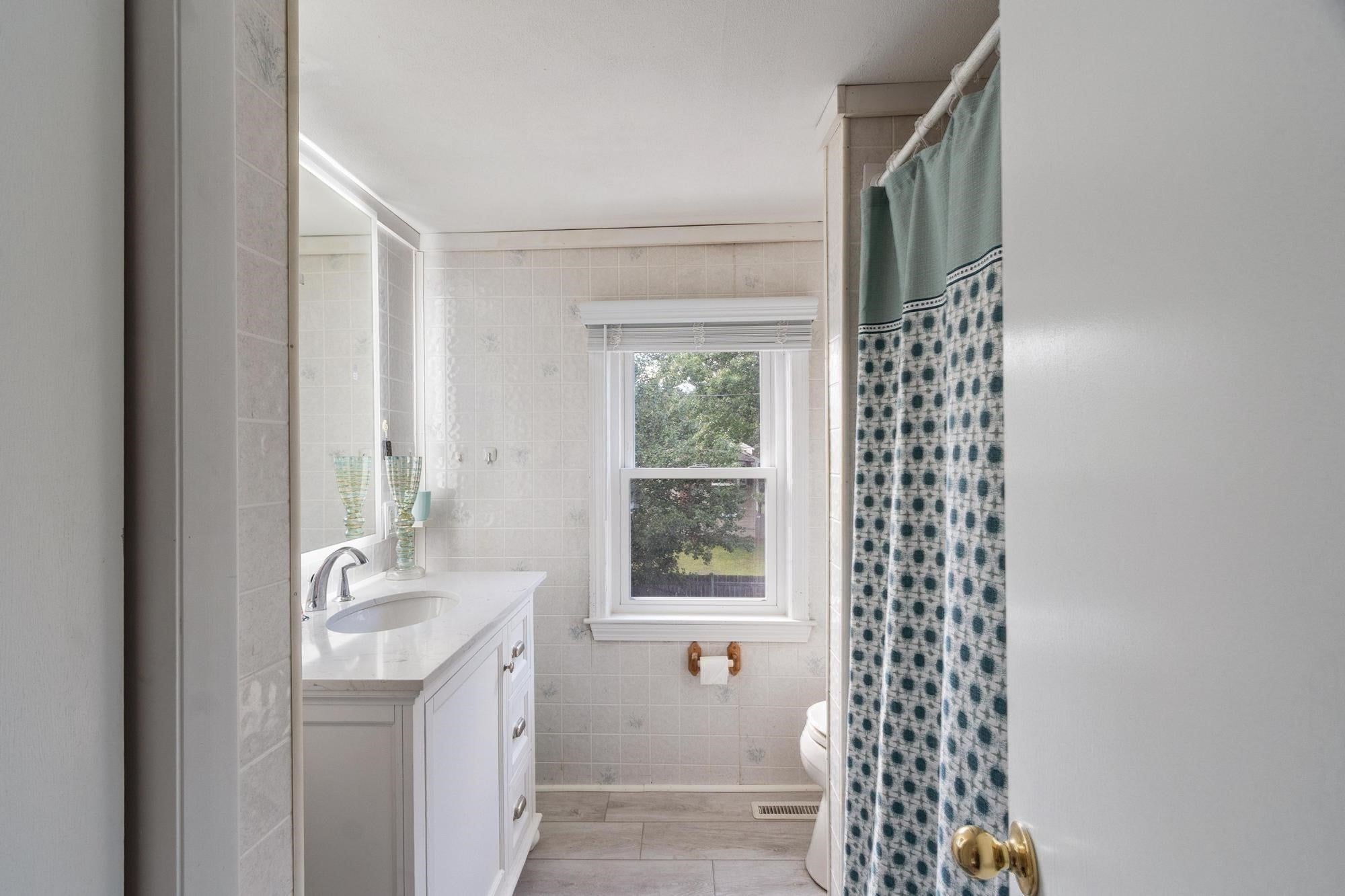 75 Maple Road, Tewksbury, MA Photo #22