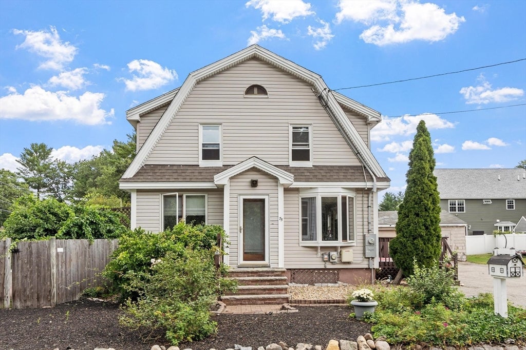 75 Maple Road