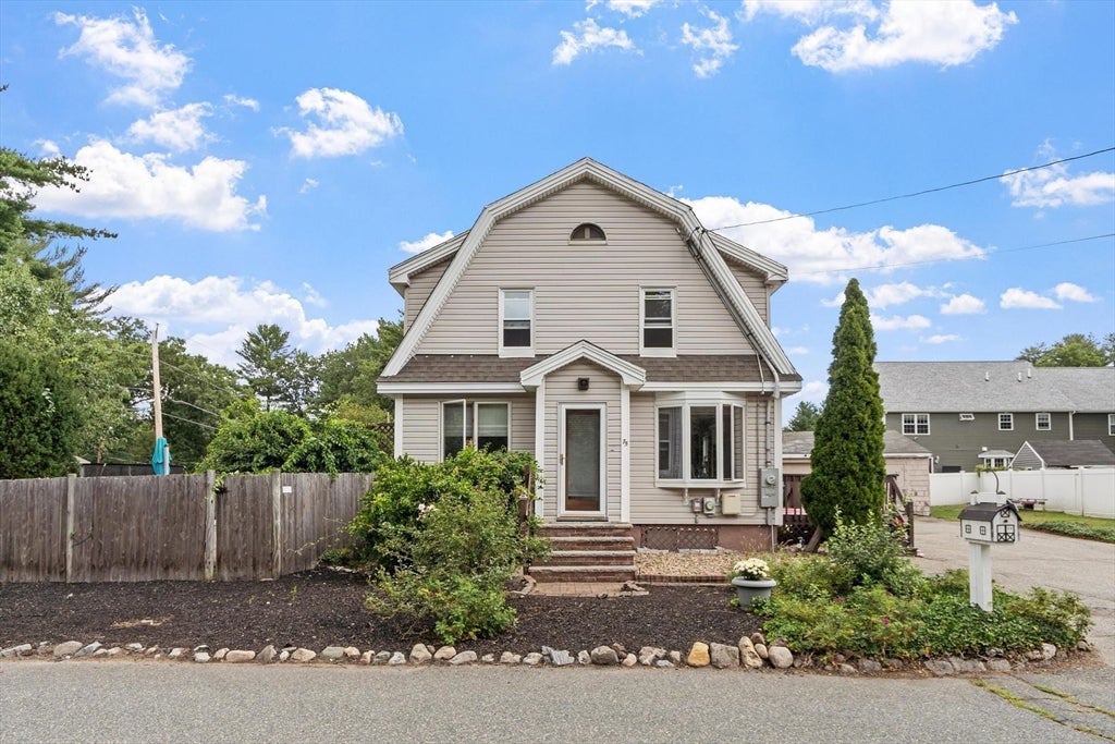 75 Maple Road