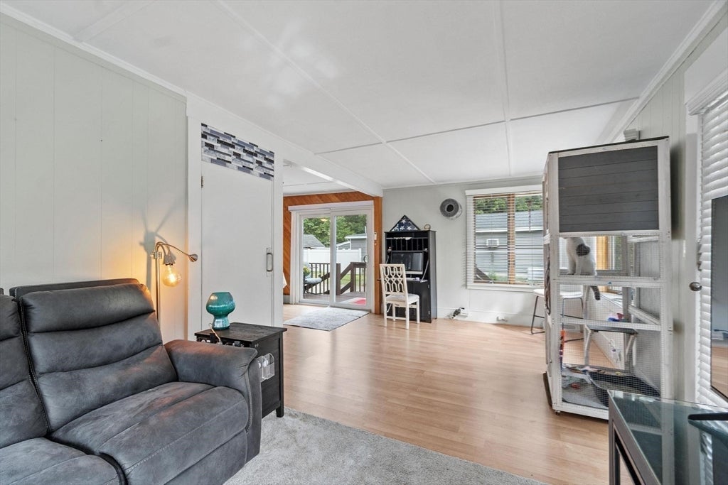 75 Maple Road, Tewksbury, MA Photo #13