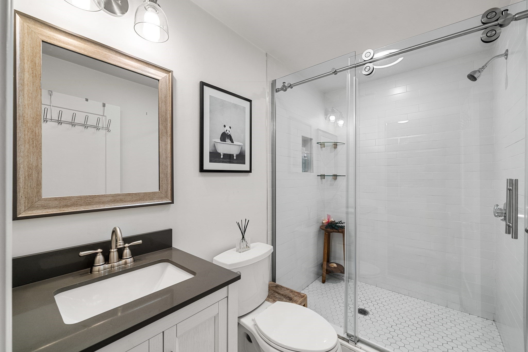 559 East 5th ST #1, Boston, MA, 559 East 5th ST #1, Boston, MA Photo #20