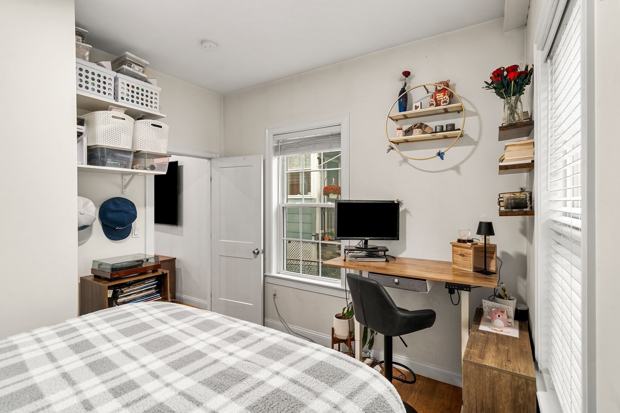 559 East 5th ST #1, Boston, MA, 559 East 5th ST #1, Boston, MA Photo #7