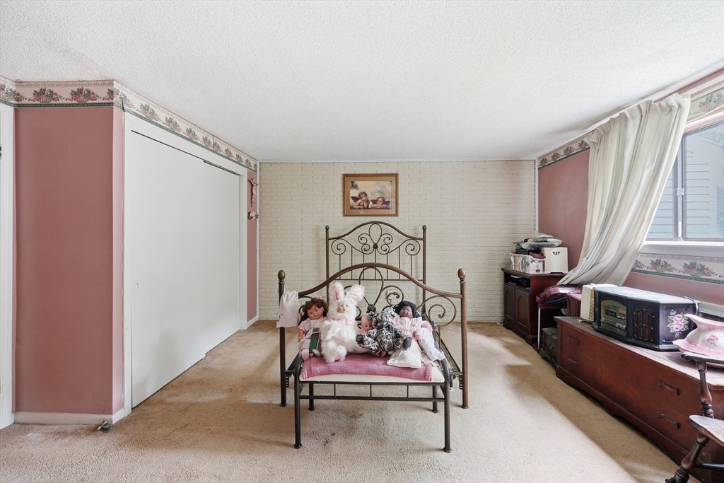 35 Sheri Ln #35, Agawam, MA Photo #15