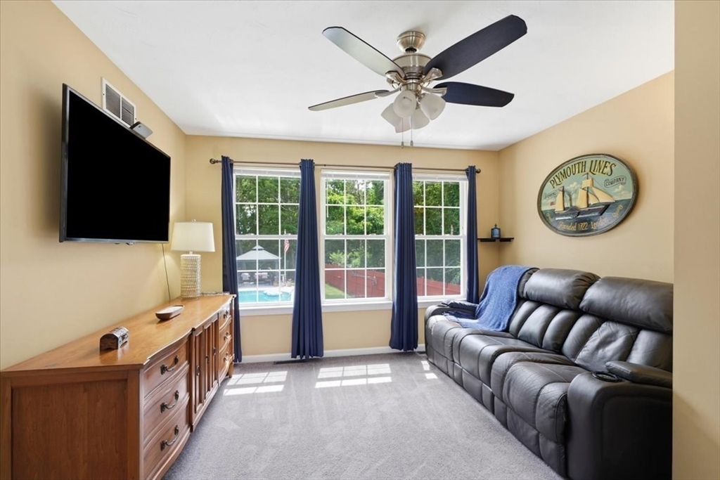 105 Joyce Drive, Plymouth, MA Photo #14