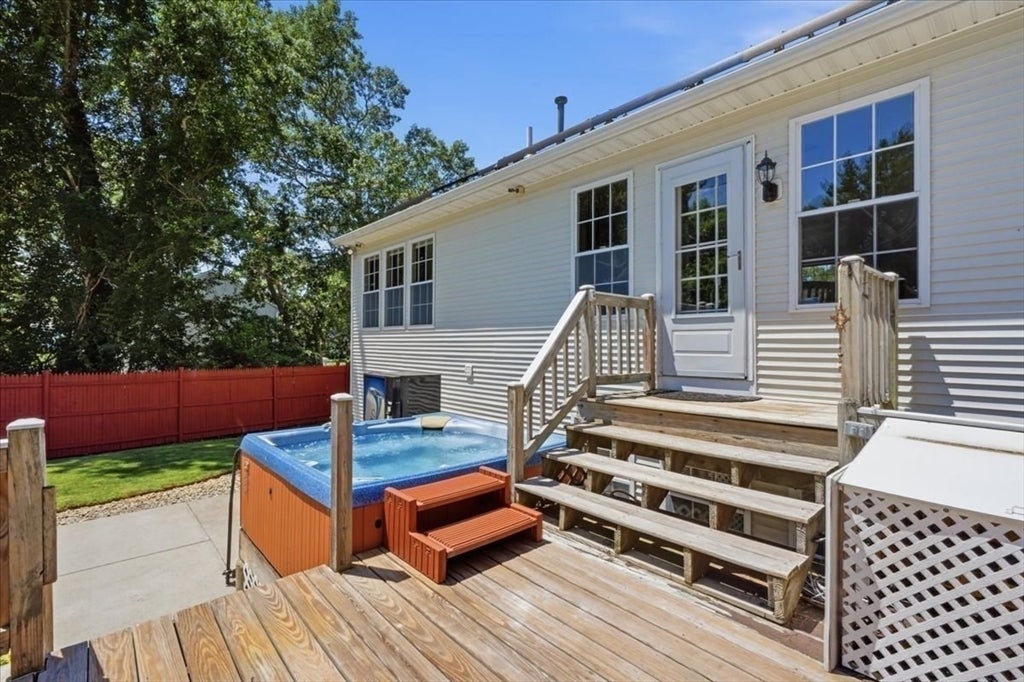105 Joyce Drive, Plymouth, MA Photo #26