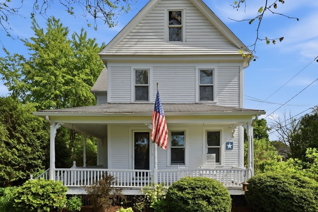116 Williams St