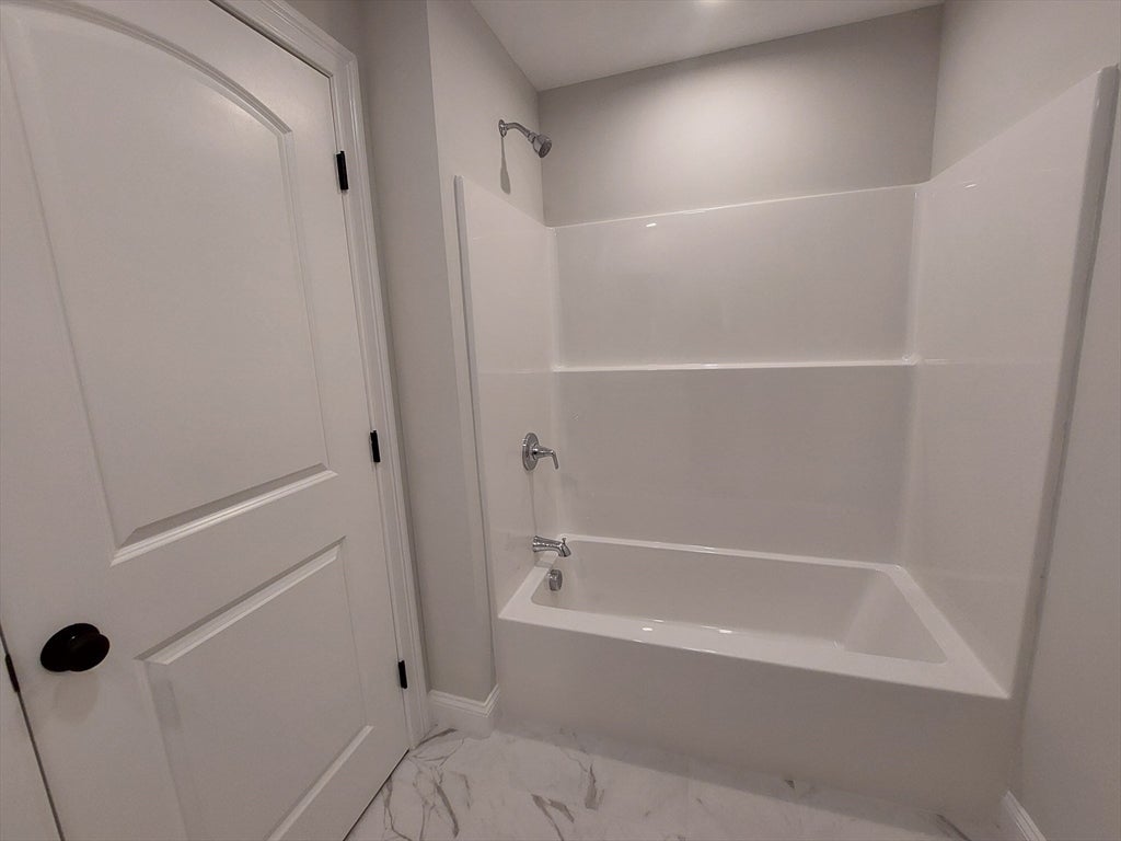 23A Crownshield AVE #23A, Uxbridge, MA, 23A Crownshield AVE #23A, Uxbridge, MA Photo #10