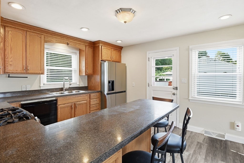 37 Saint Dennis St, Westfield, MA, 37 Saint Dennis St, Westfield, MA Photo #7