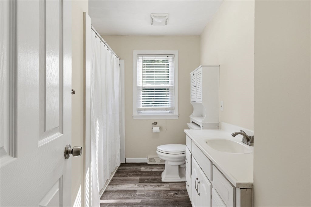 37 Saint Dennis St, Westfield, MA, 37 Saint Dennis St, Westfield, MA Photo #28