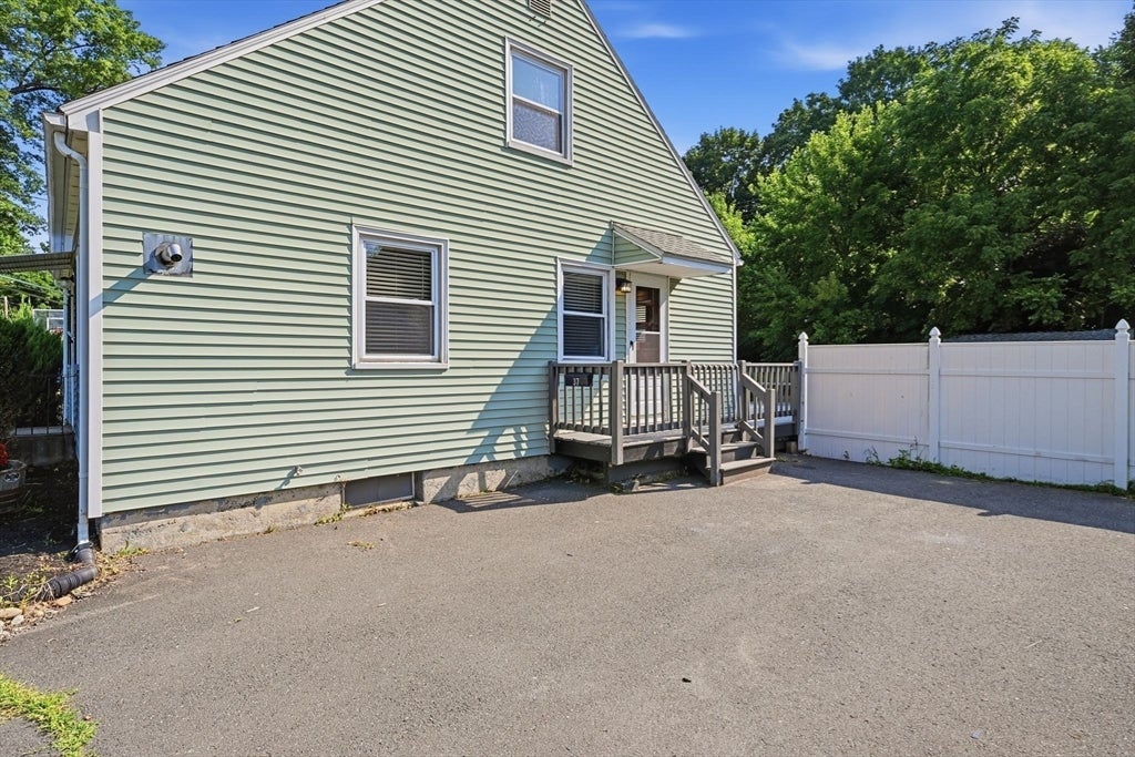 37 Saint Dennis St, Westfield, MA, 37 Saint Dennis St, Westfield, MA Photo #32