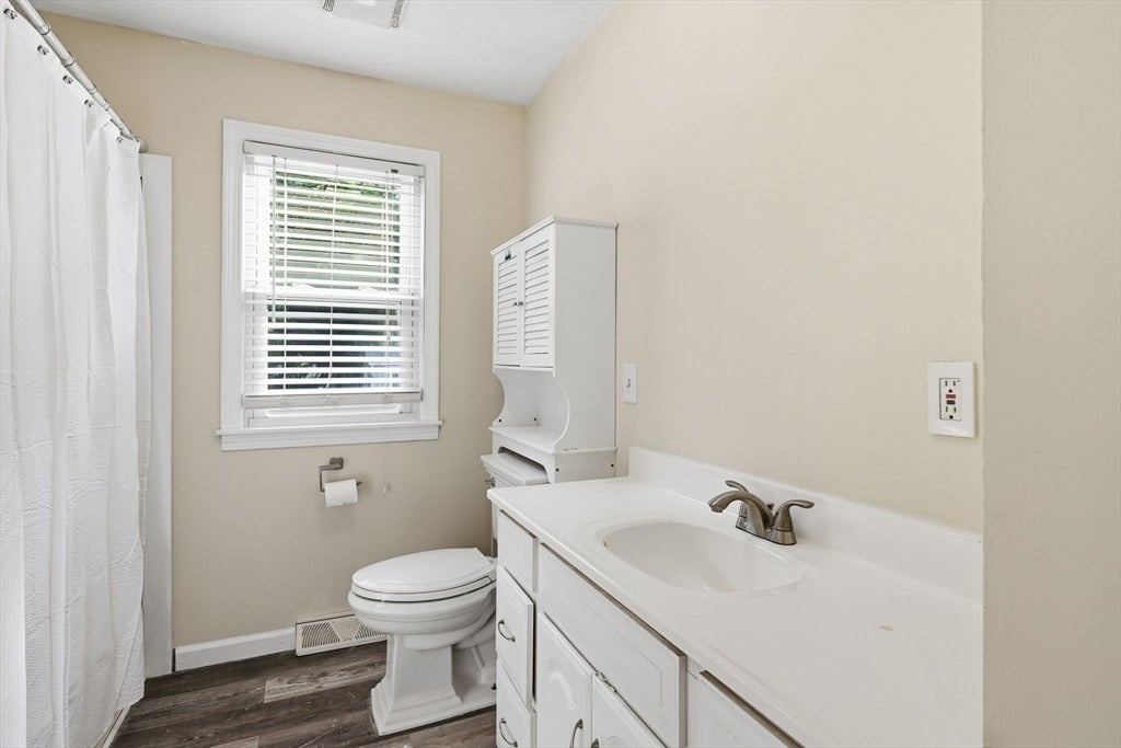 37 Saint Dennis St, Westfield, MA, 37 Saint Dennis St, Westfield, MA Photo #29