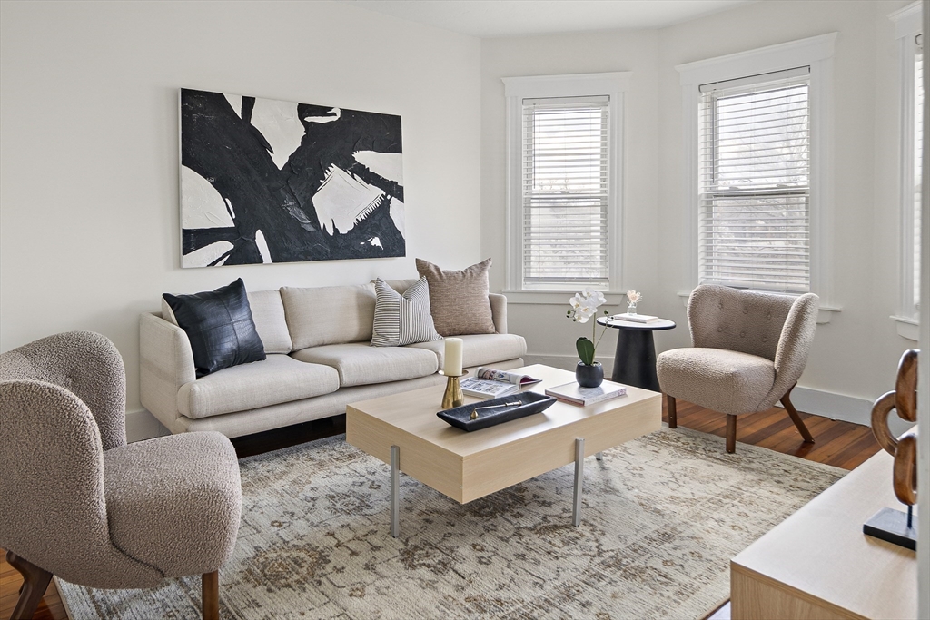 9 Rowell St 1