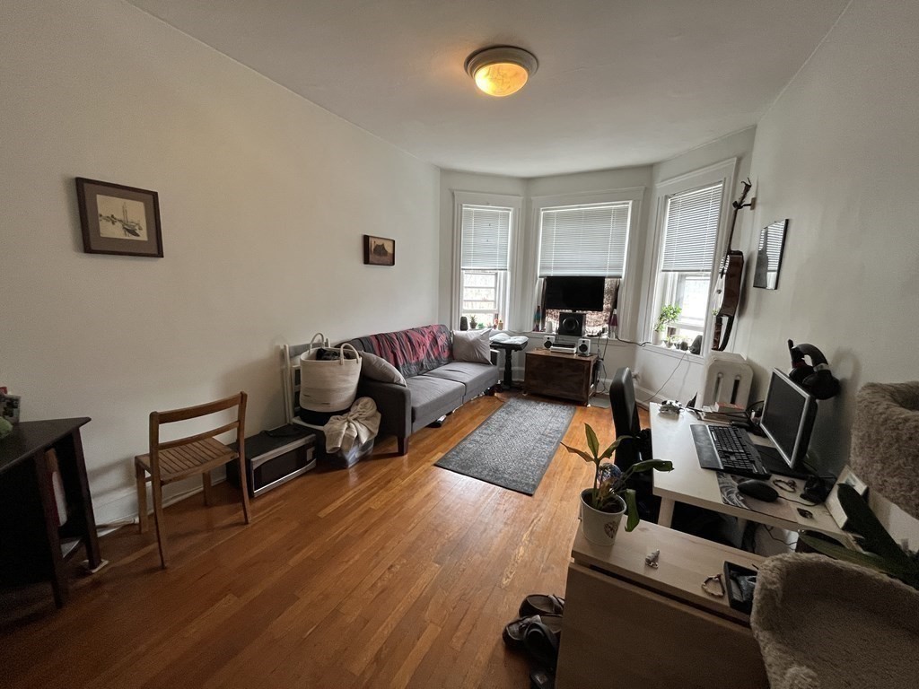 324 Chestnut Hill Ave 14