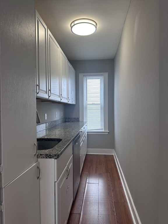 55 Seymour St, Worcester, MA Photo #7