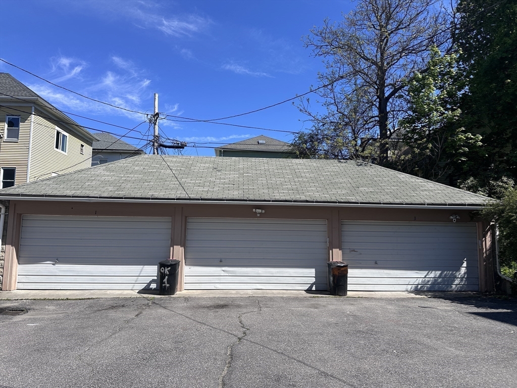 55 Seymour St, Worcester, MA Photo #5