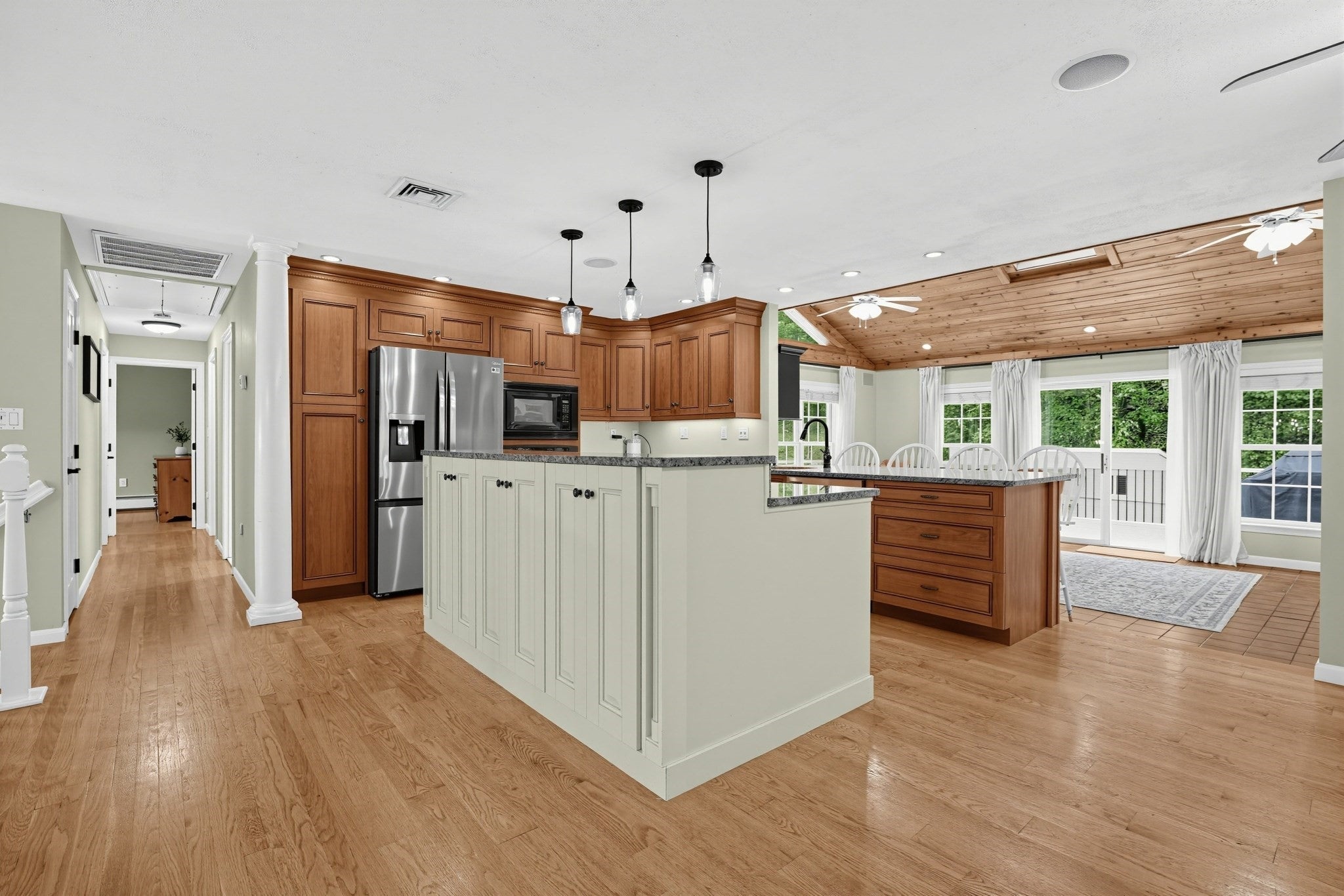 21 Andrew Cir, Stoughton, MA, 21 Andrew Cir, Stoughton, MA Photo #9