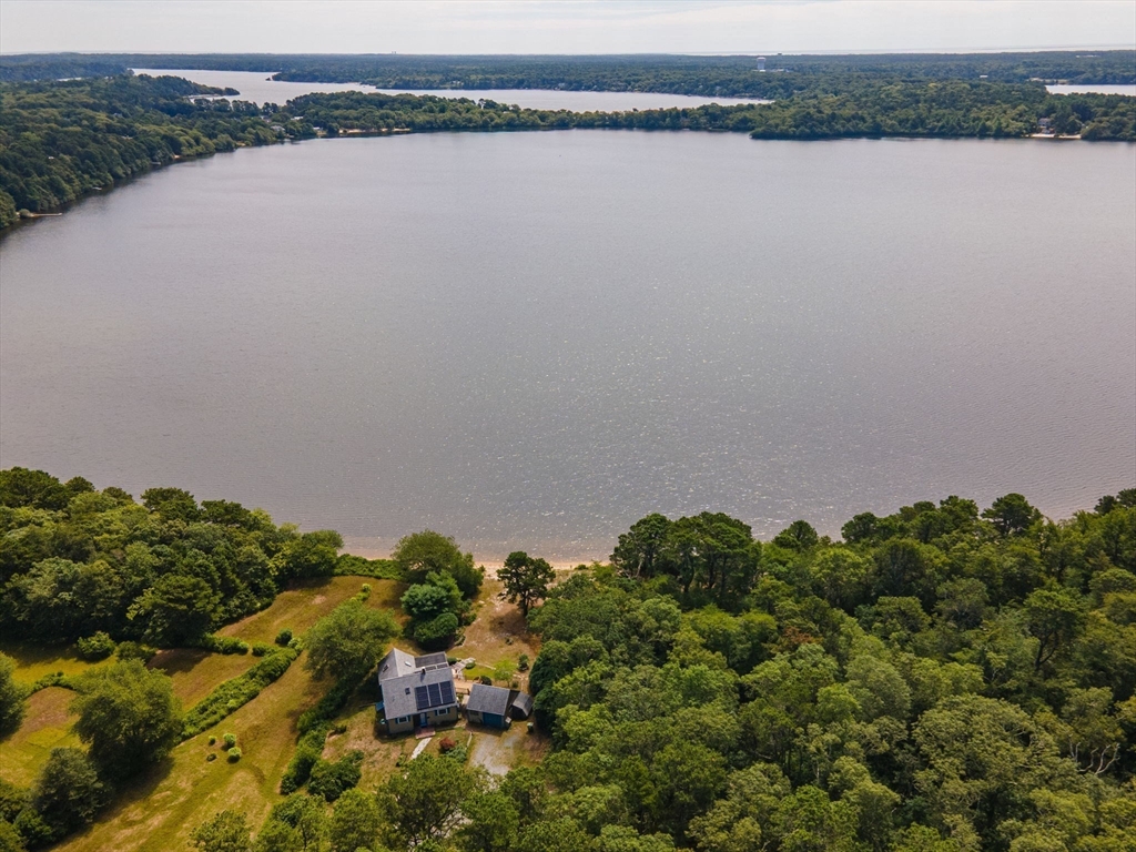 Brewster, Massachusetts 02631, United States, 2 Bedrooms Bedrooms, ,2 BathroomsBathrooms,Residential,Active,189269