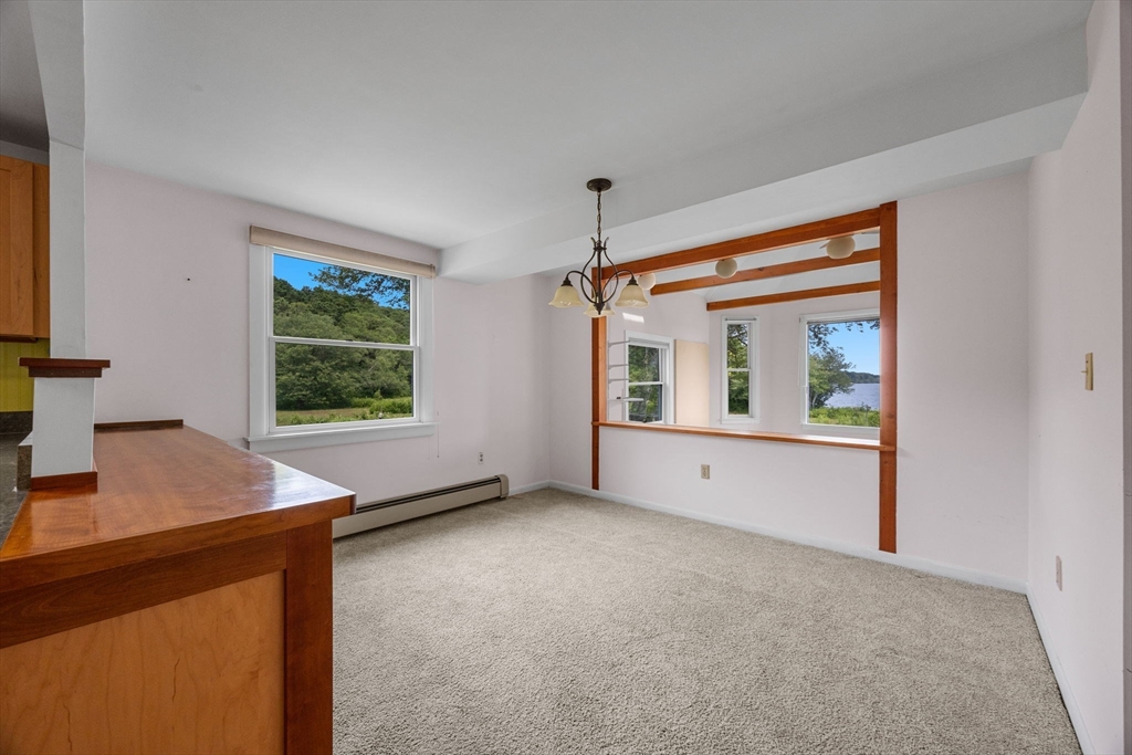 Brewster, Massachusetts 02631, United States, 2 Bedrooms Bedrooms, ,2 BathroomsBathrooms,Residential,Active,189269