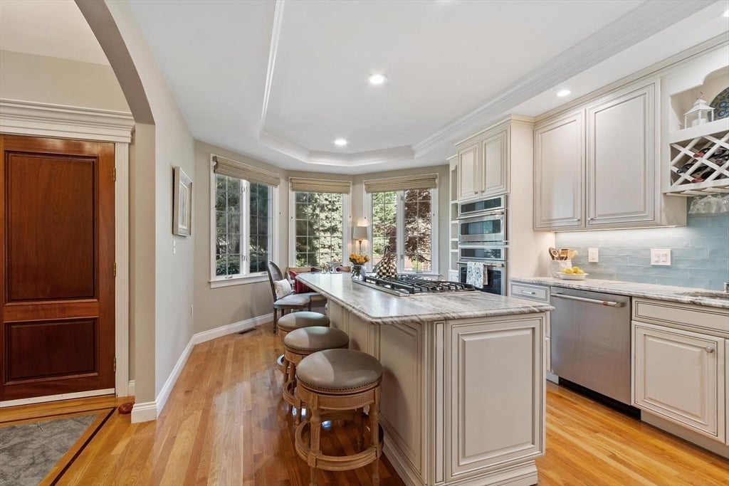 4 Bobby Jones DR #4, Andover, MA Photo #4