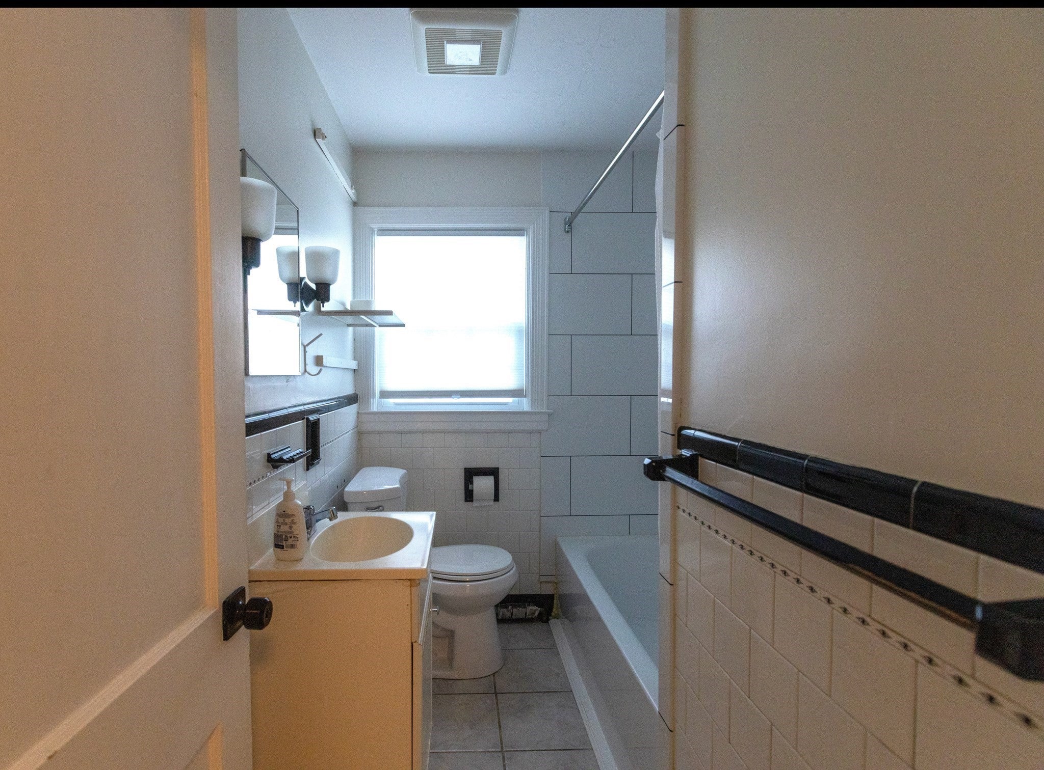 73 Clematis St, Providence, RI, 73 Clematis St, Providence, RI Photo #17