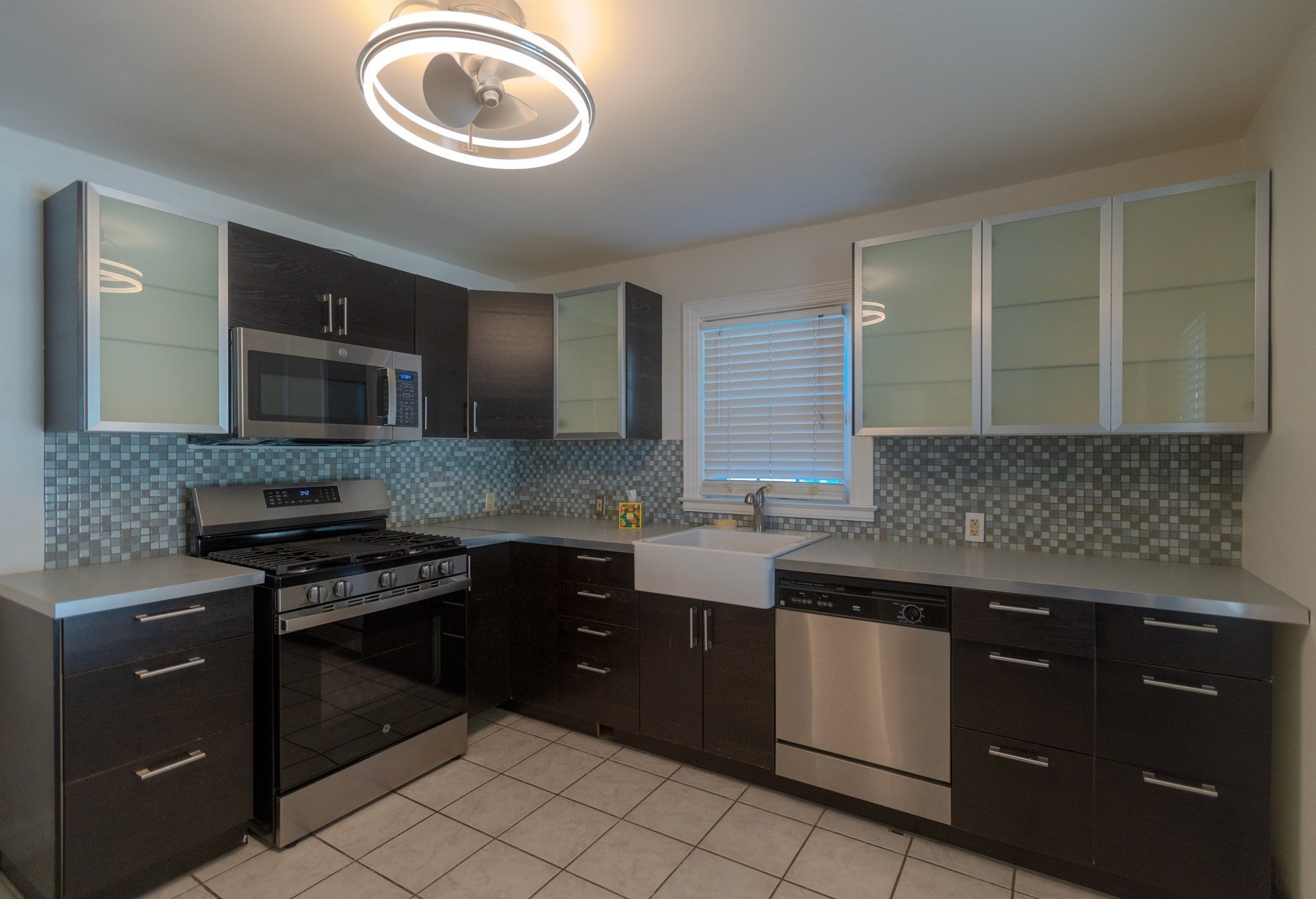 73 Clematis St, Providence, RI, 73 Clematis St, Providence, RI Photo #13