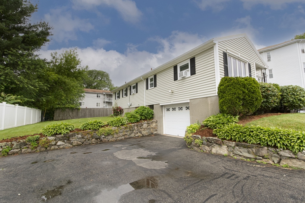 254 Pilgrim Ave