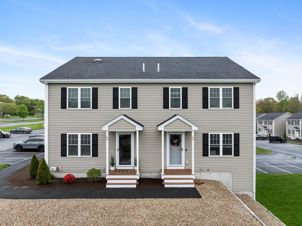 53 Riverside Dr 53