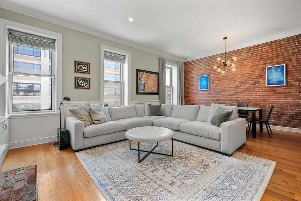 82 Berkeley Street 5