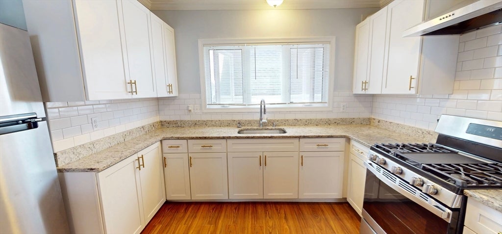 Photo of 173 Springvale Ave, Everett, MA