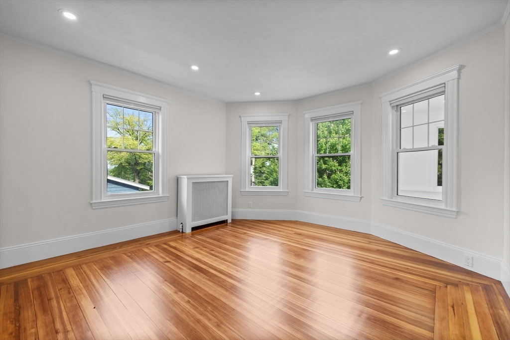 37 Fountain Road 2