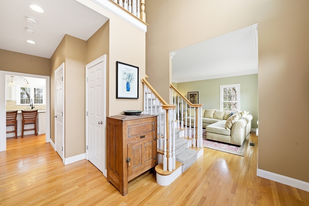 21 Sylvan Dr