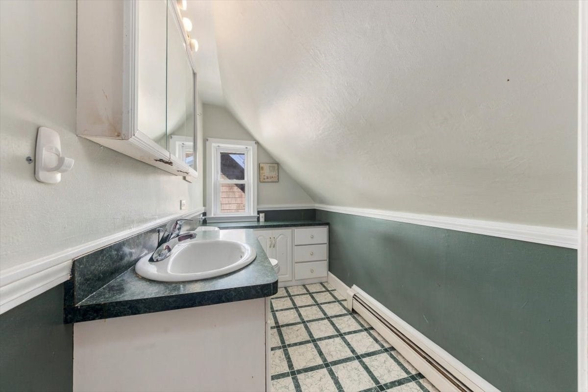 12 Woodbine Ave, Pembroke, MA, 12 Woodbine Ave, Pembroke, MA Photo #21