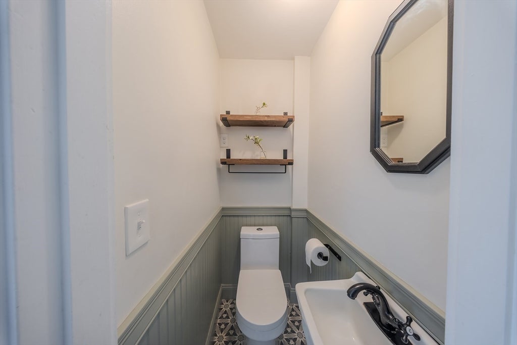 5 Trask Street, Danvers, MA, 5 Trask Street, Danvers, MA Photo #10