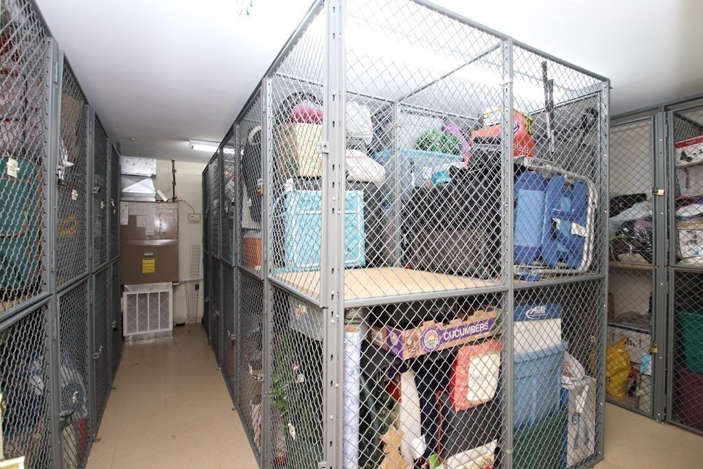 Wakefield, Massachusetts 01880, United States, 2 Bedrooms Bedrooms, ,2 BathroomsBathrooms,Residential,Active,177463