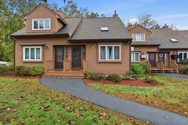 40 CASABLANCA CT APT 40, HAVERHILL, MA 01832 - Image 41d82c899c8daa00702e02c64dd133cc/249683495