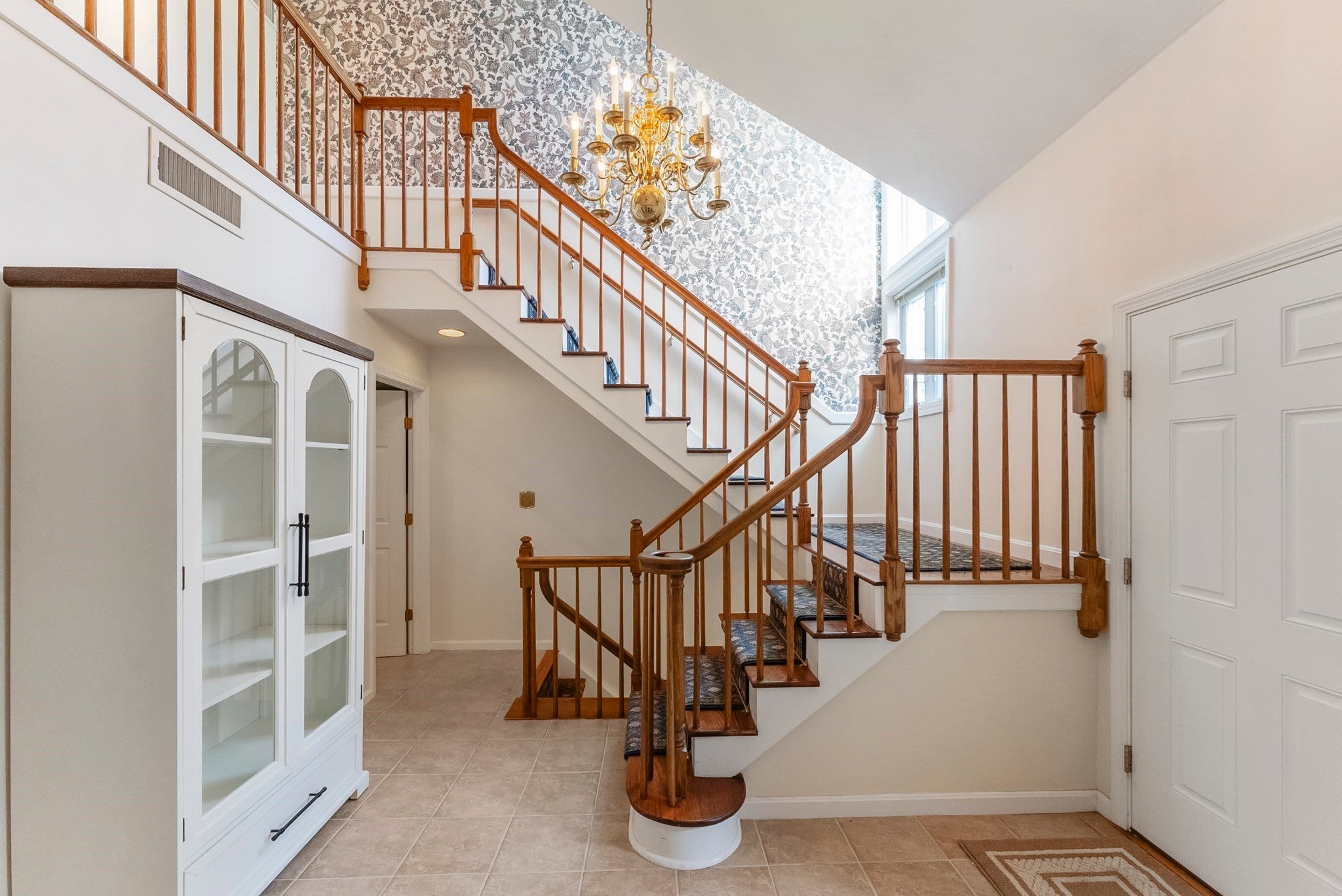 42 Fairway Dr Golfview