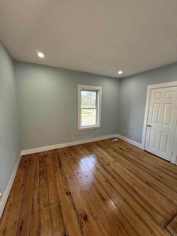 291 Pleasant St
