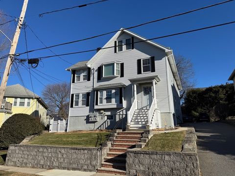 121-123 Hammond Rd 123 Belmont MA 02478