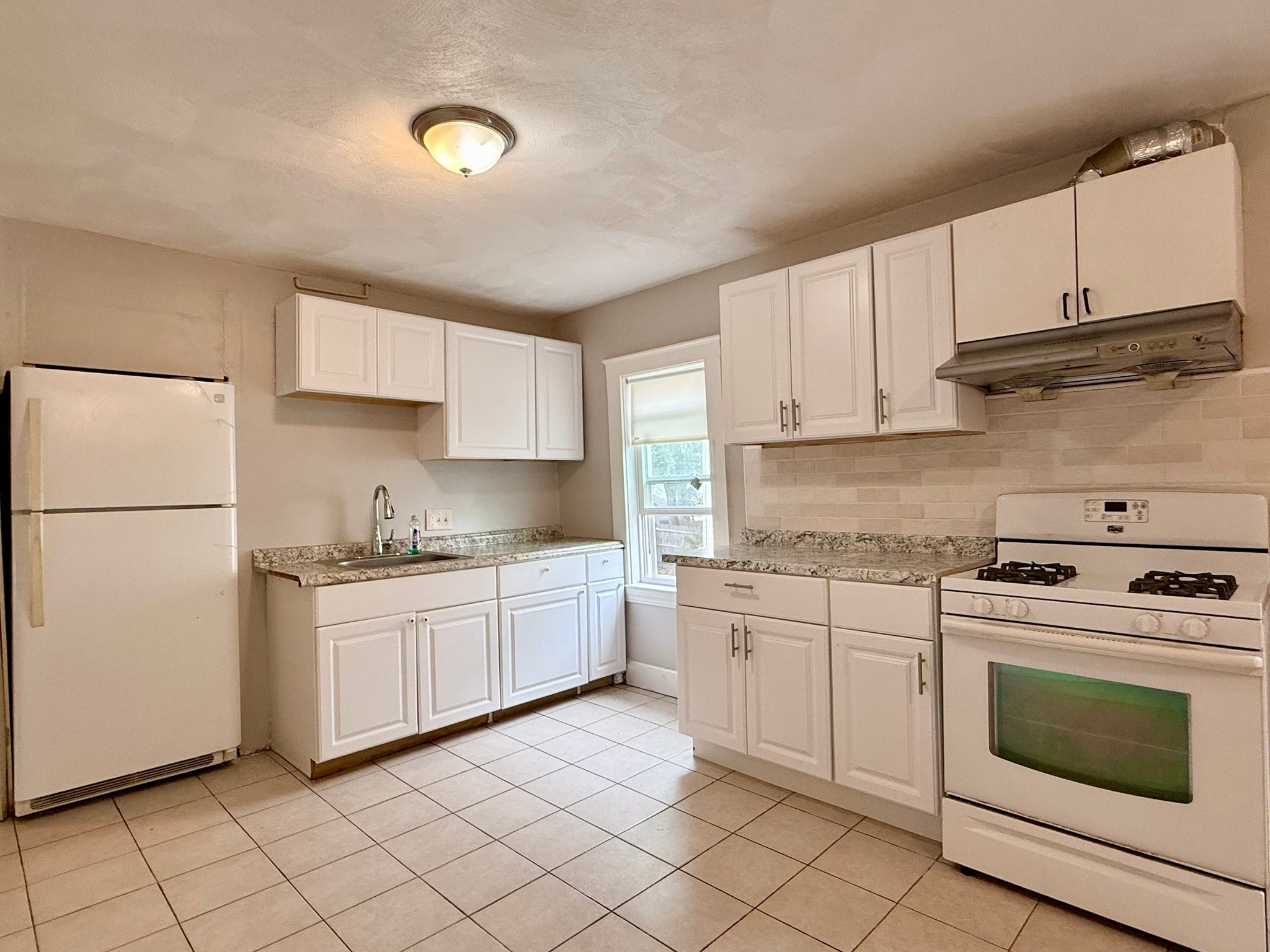 115 Elmwood Ave #115, Quincy, MA, 115 Elmwood Ave #115, Quincy, MA Photo #3