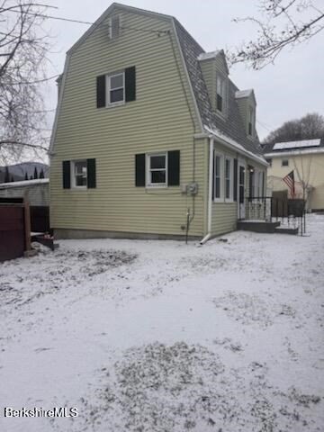 50 1/2 Williams Street