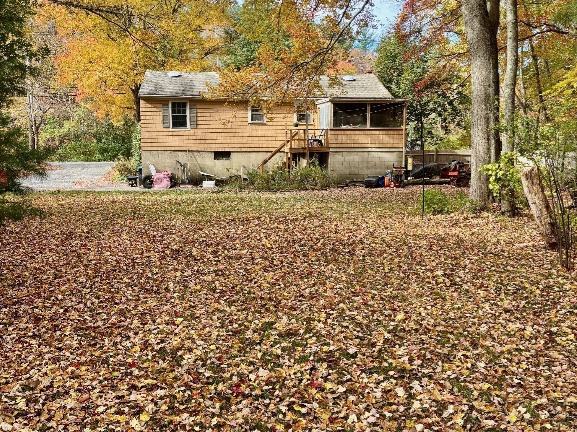 215 Haverhill St, North Reading, MA Photo #3